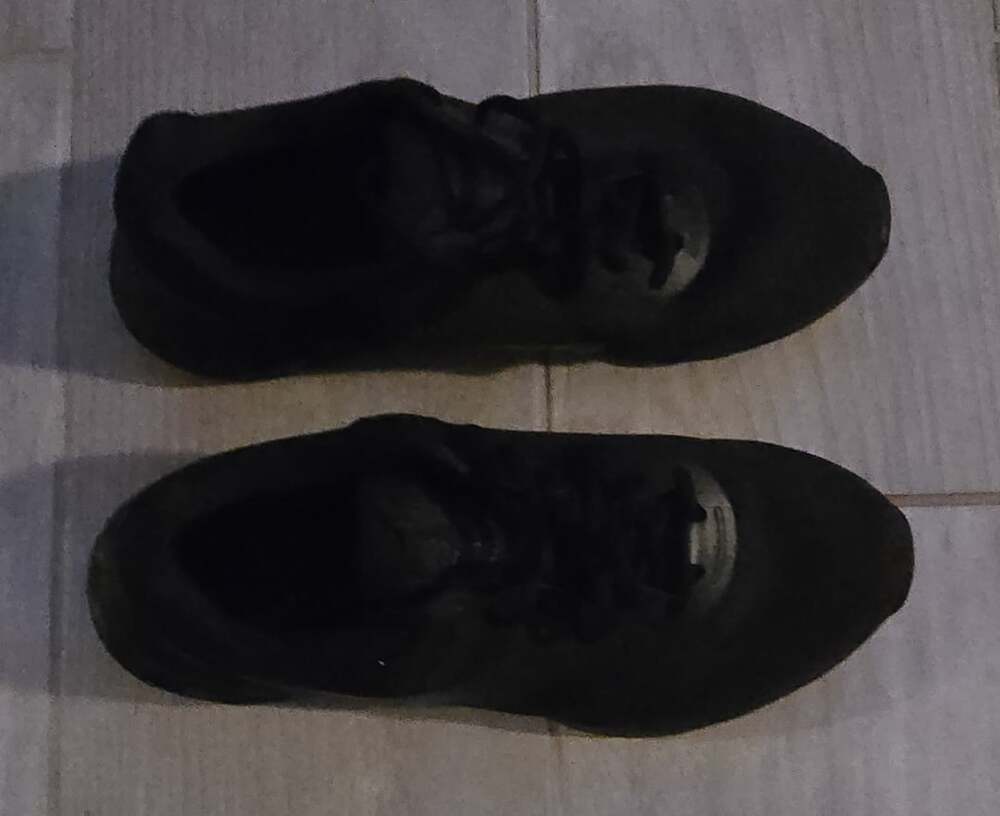 Nike Revolution 6 Size 11 Black Running Shoes